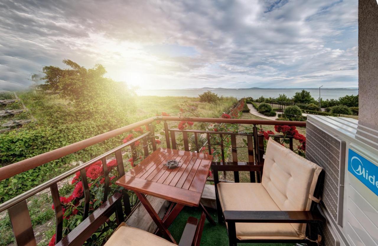 Sea Panorama Apartment - Diamond Beach Sarafovo Burgaz Dış mekan fotoğraf