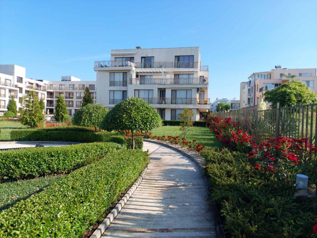 Sea Panorama Apartment - Diamond Beach Sarafovo Burgaz Dış mekan fotoğraf