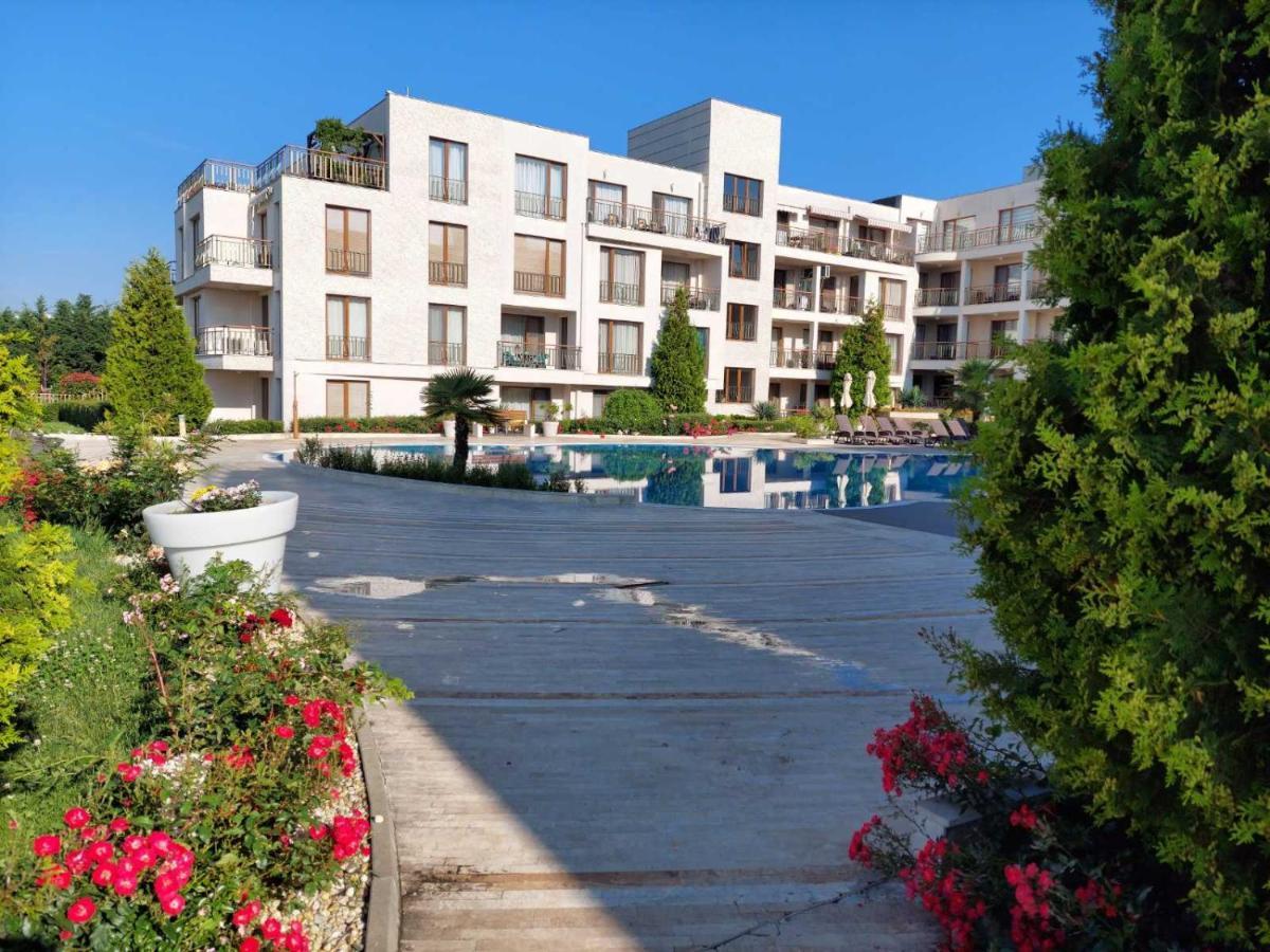 Sea Panorama Apartment - Diamond Beach Sarafovo Burgaz Dış mekan fotoğraf